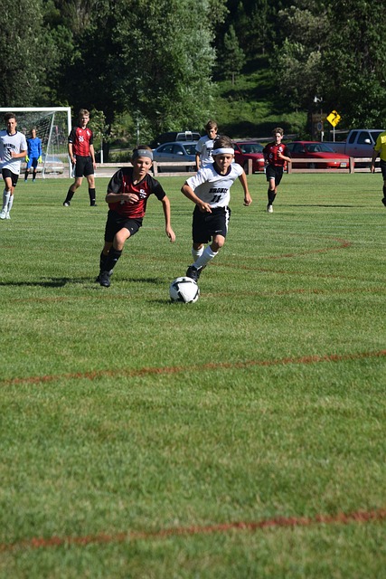 决赛首回合 决赛首回合